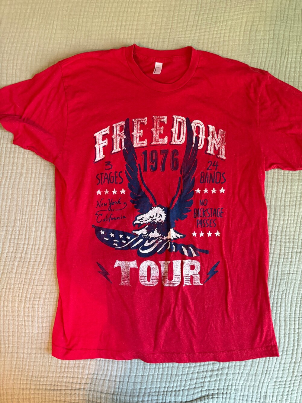 American Apparel Freedom Tour 1976 T-Shirt Large Red Vintage